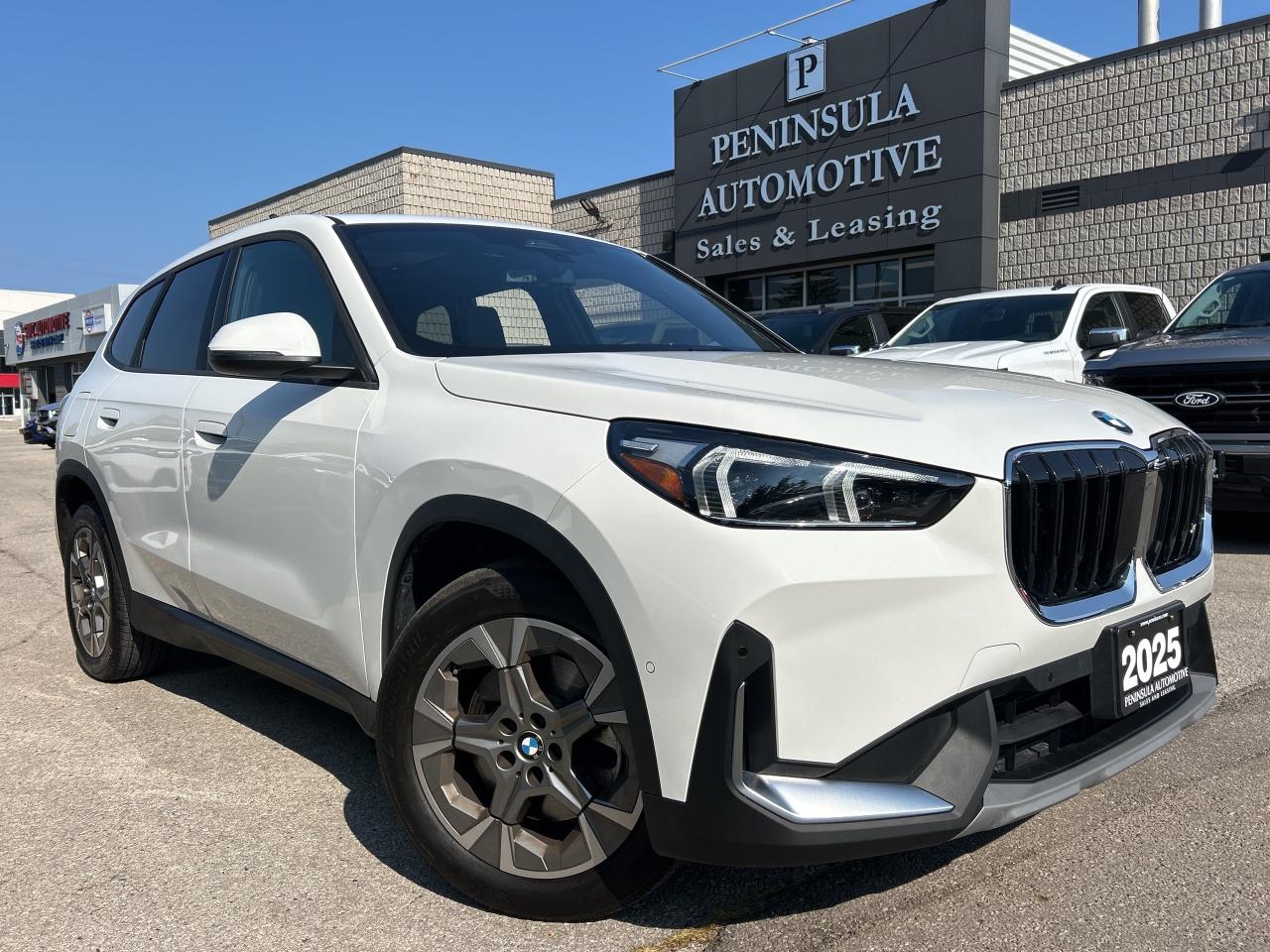 2025 BMW X1 PANOROOF, CARPLAY,ANDROID AUTO, REMOTE START, NAVI Photo0