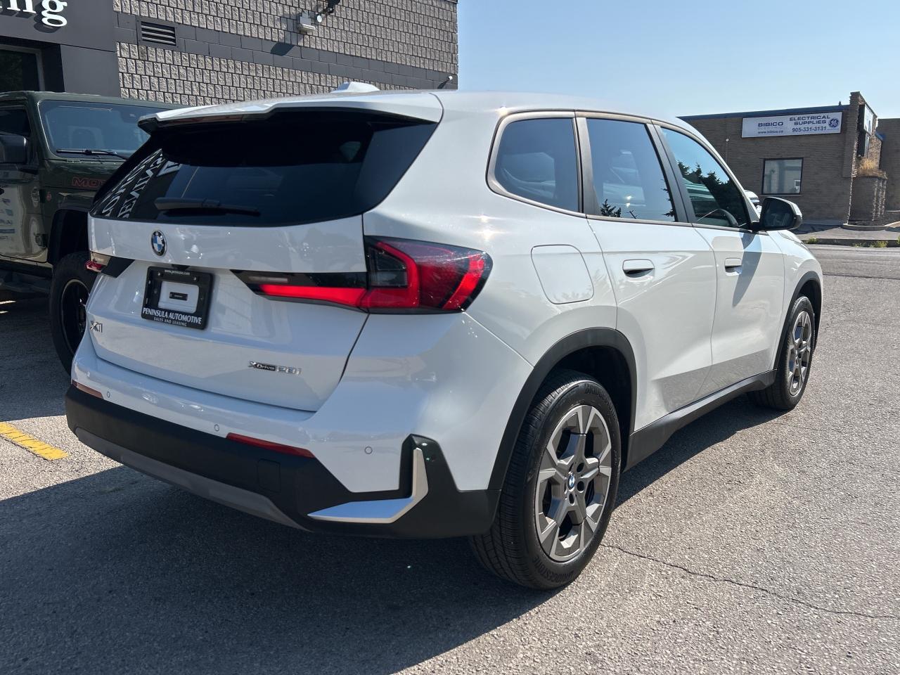 2025 BMW X1 PANOROOF, CARPLAY,ANDROID AUTO, REMOTE START, NAVI Photo