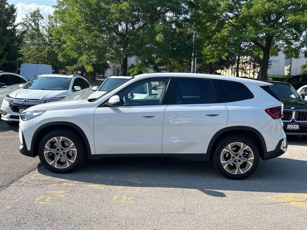 2025 BMW X1 PANOROOF, CARPLAY,ANDROID AUTO, REMOTE START, NAVI Photo