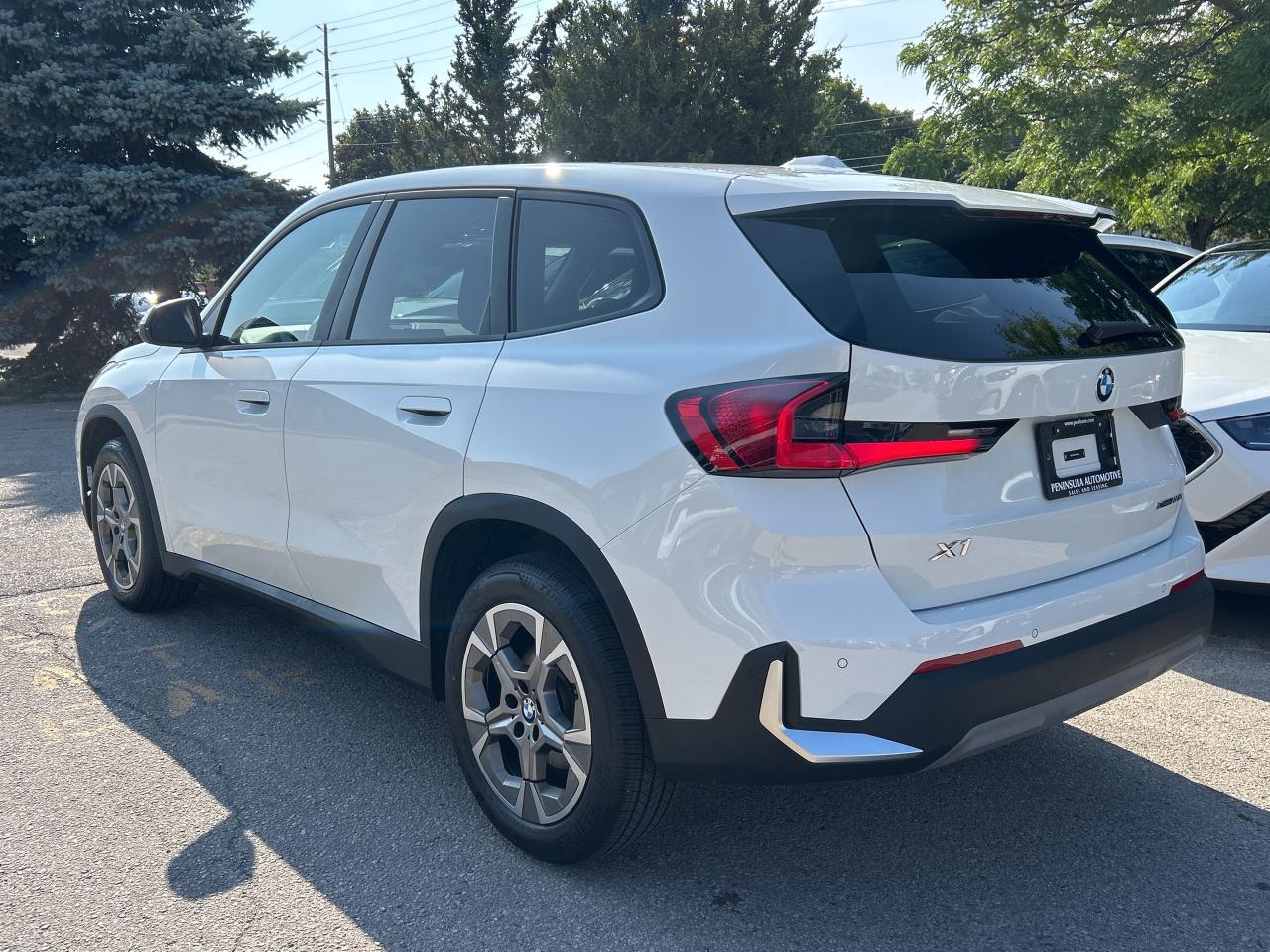 2025 BMW X1 PANOROOF, CARPLAY,ANDROID AUTO, REMOTE START, NAVI Photo