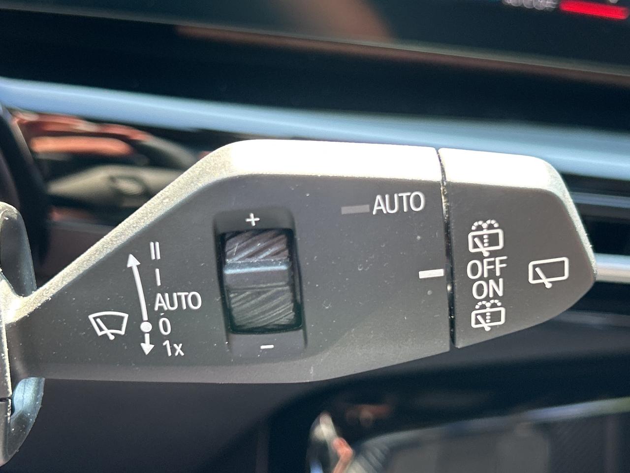 2025 BMW X1 PANOROOF, CARPLAY,ANDROID AUTO, REMOTE START, NAVI Photo