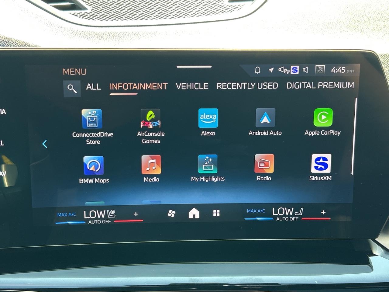 2025 BMW X1 PANOROOF, CARPLAY,ANDROID AUTO, REMOTE START, NAVI Photo