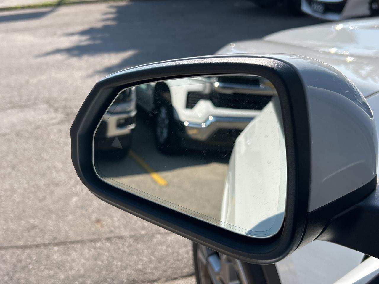 2025 BMW X1 PANOROOF, CARPLAY,ANDROID AUTO, REMOTE START, NAVI Photo