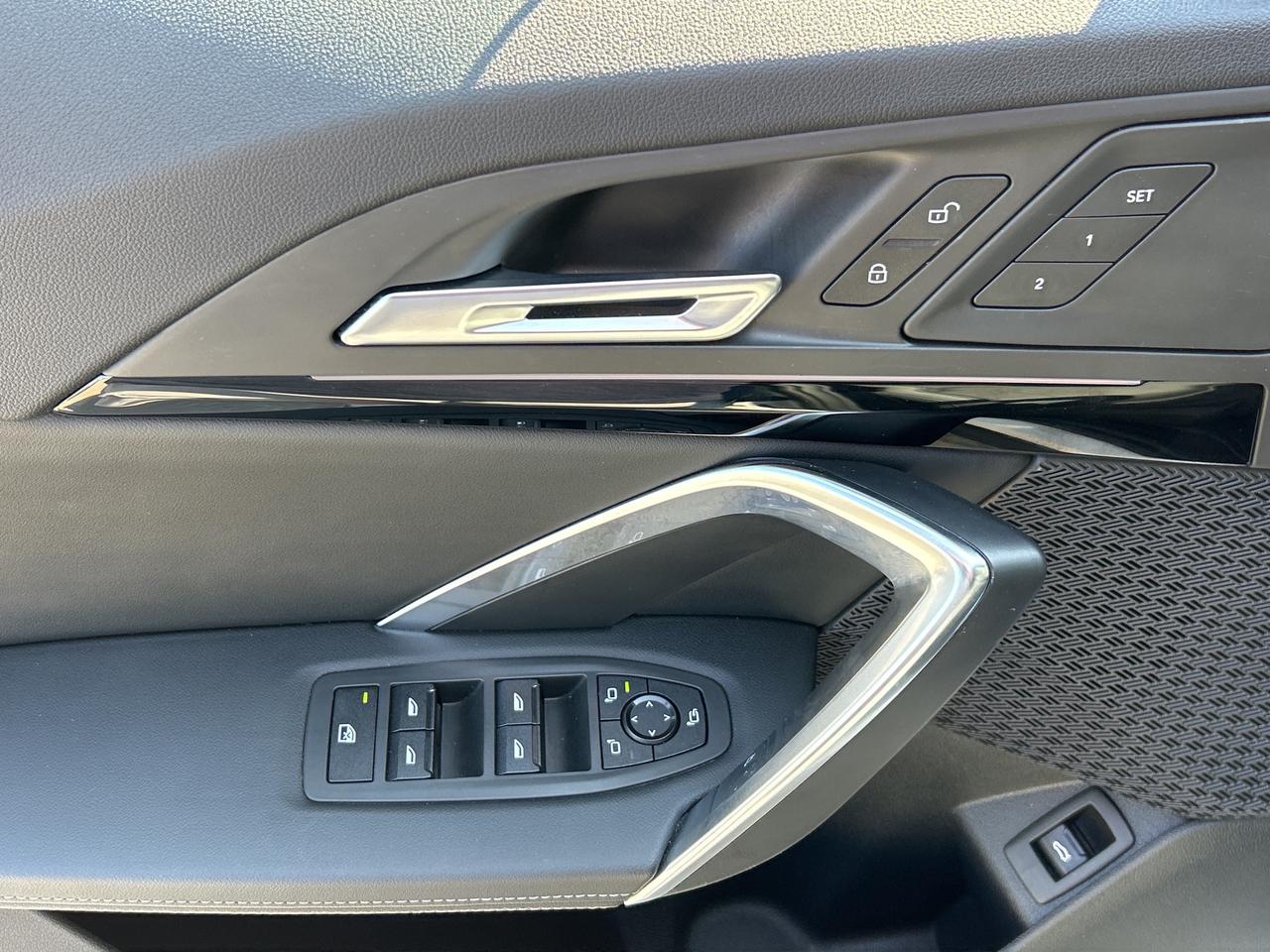 2025 BMW X1 PANOROOF, CARPLAY,ANDROID AUTO, REMOTE START, NAVI Photo