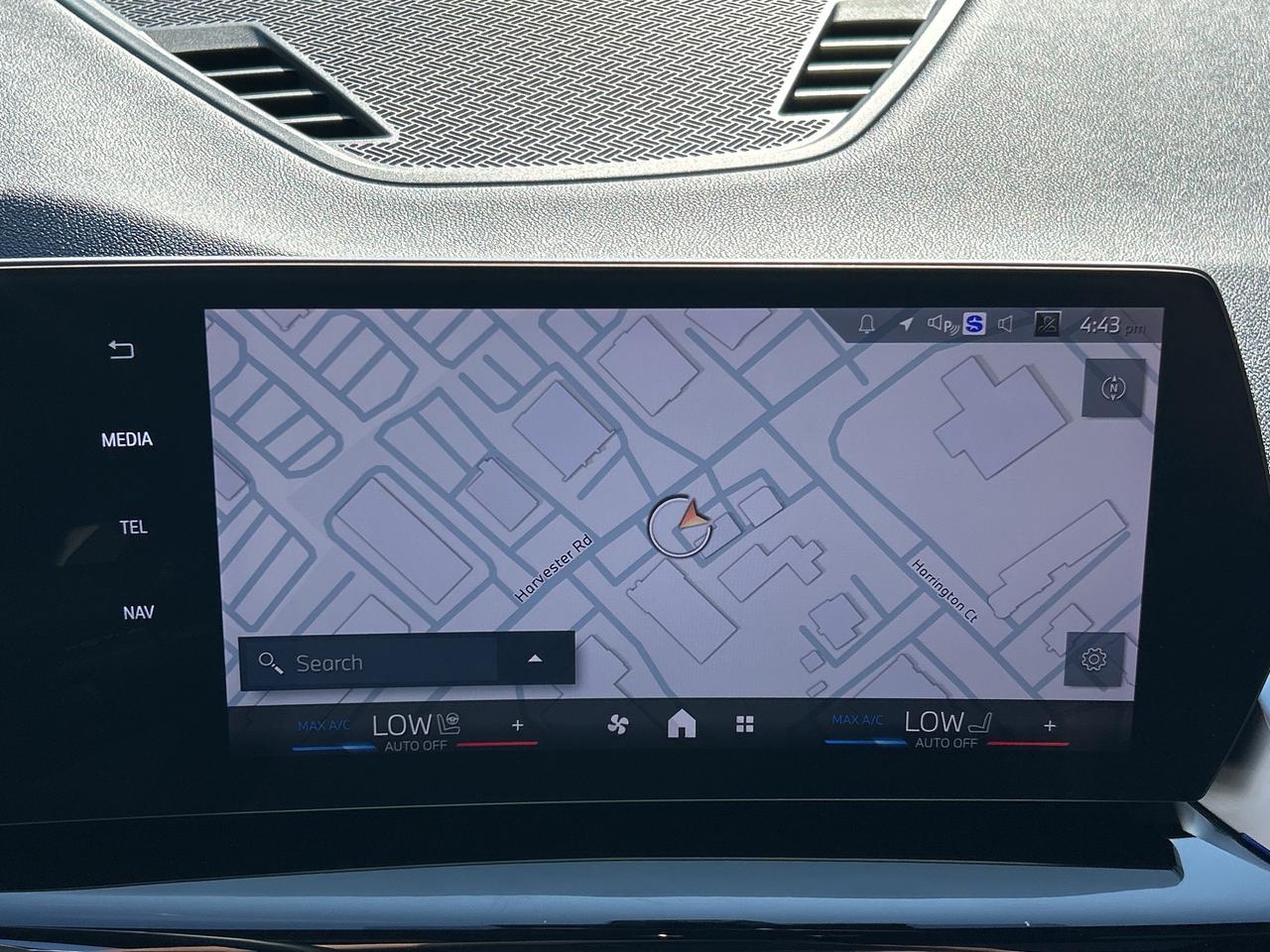 2025 BMW X1 PANOROOF, CARPLAY,ANDROID AUTO, REMOTE START, NAVI Photo