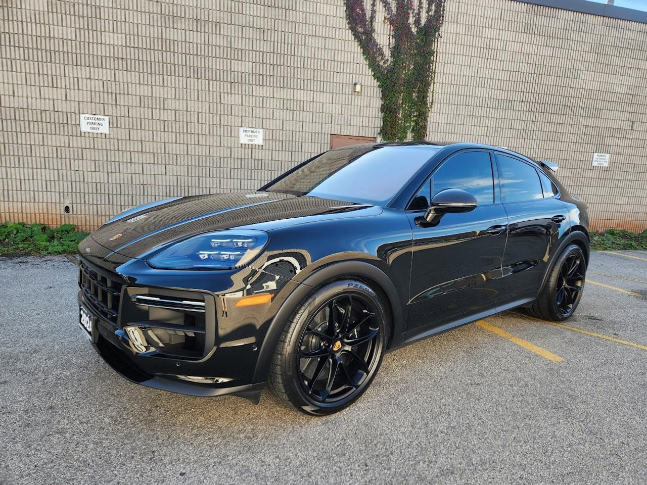 2024 Porsche Cayenne TURBO GT COUPE, PASSENGER DISPLAY,CERAMIC BRAKES Photo