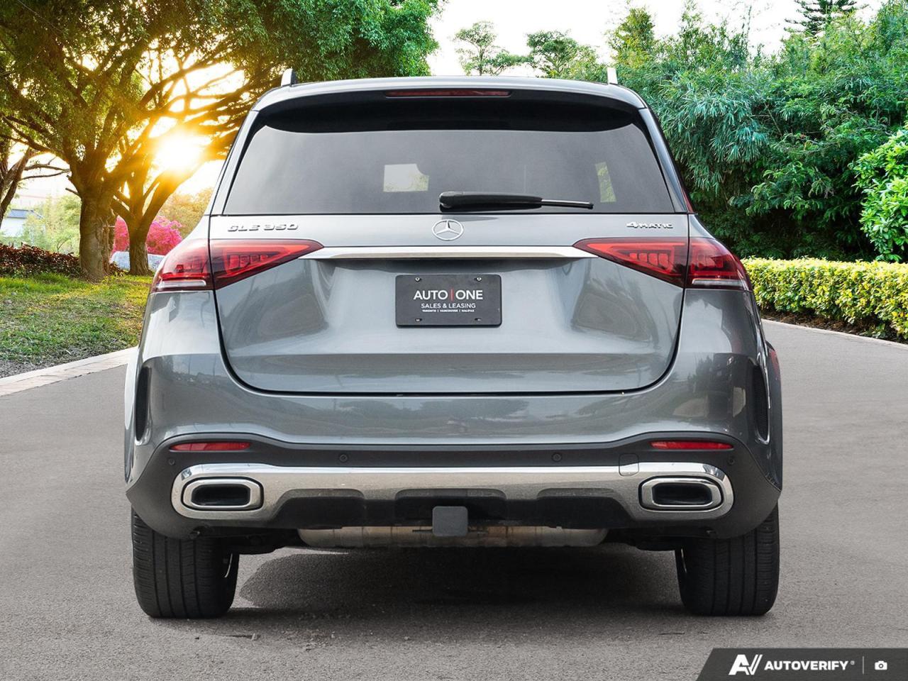 2021 Mercedes-Benz GLE-Class CARFAX CLEAN   AMG WHEELS   4MATIC Photo