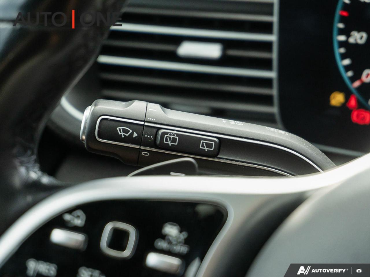 2021 Mercedes-Benz GLE-Class CARFAX CLEAN   AMG WHEELS   4MATIC Photo