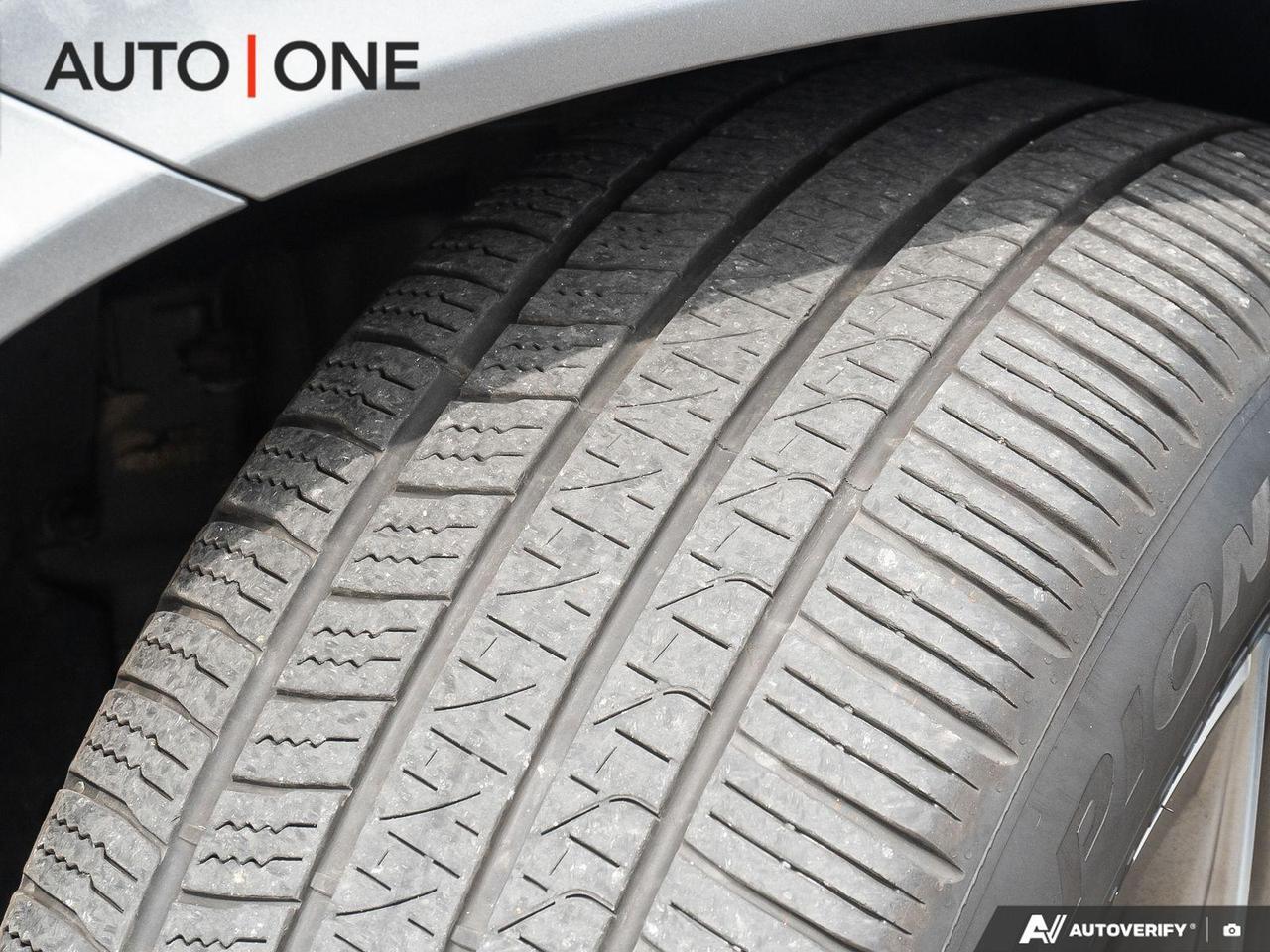 2021 Mercedes-Benz GLE-Class CARFAX CLEAN   AMG WHEELS   4MATIC Photo