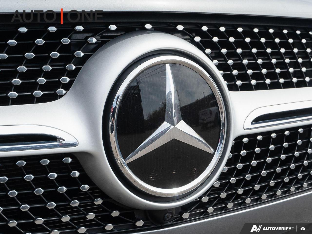 2021 Mercedes-Benz GLE-Class CARFAX CLEAN   AMG WHEELS   4MATIC Photo