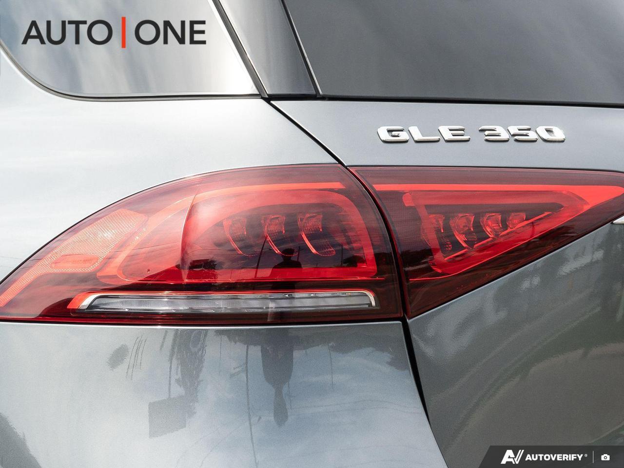 2021 Mercedes-Benz GLE-Class CARFAX CLEAN   AMG WHEELS   4MATIC Photo