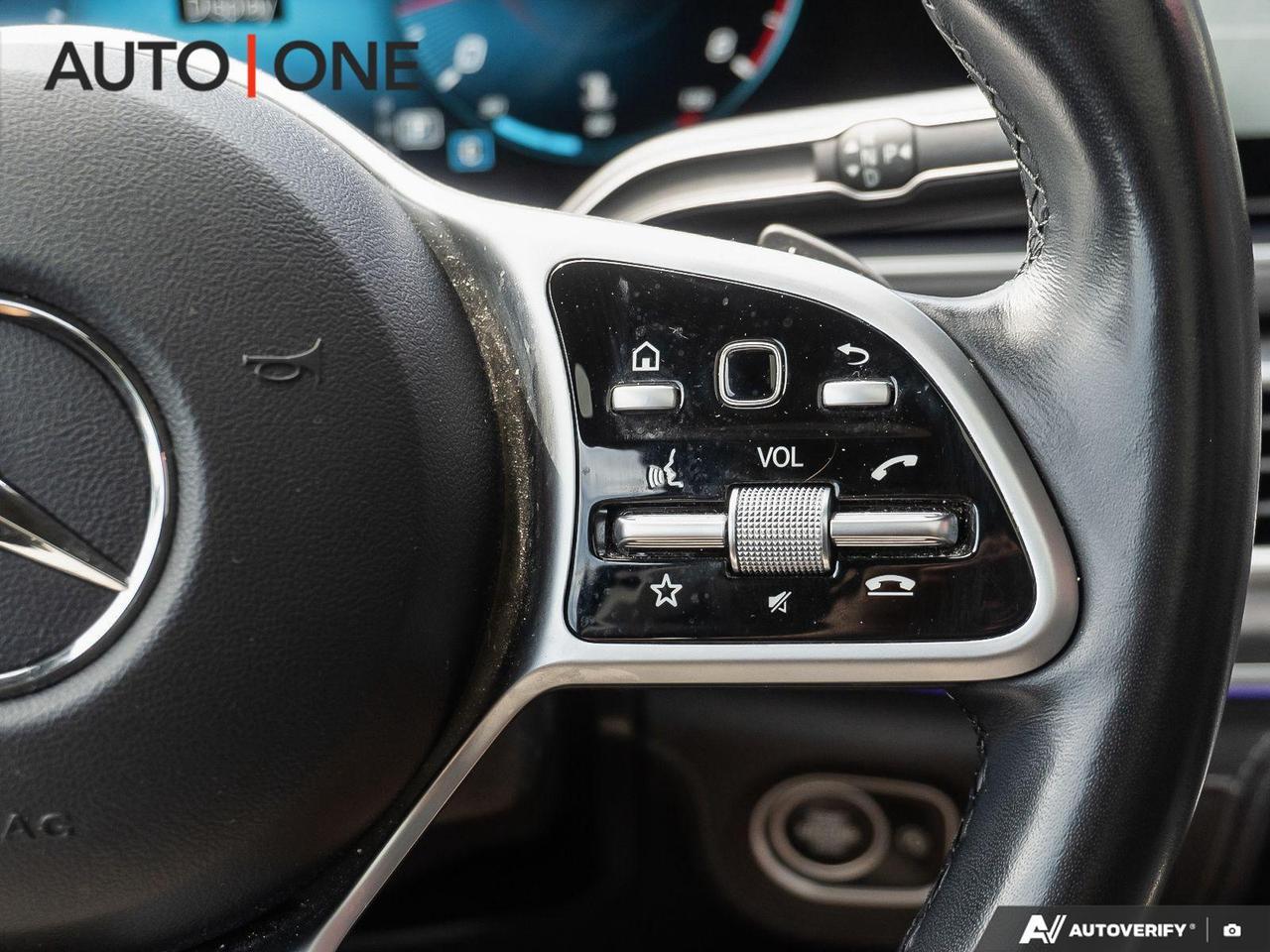 2021 Mercedes-Benz GLE-Class CARFAX CLEAN   AMG WHEELS   4MATIC Photo