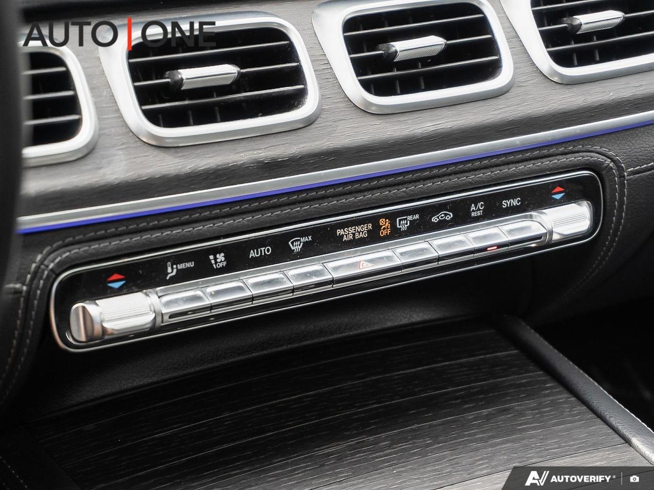 2021 Mercedes-Benz GLE-Class CARFAX CLEAN   AMG WHEELS   4MATIC Photo