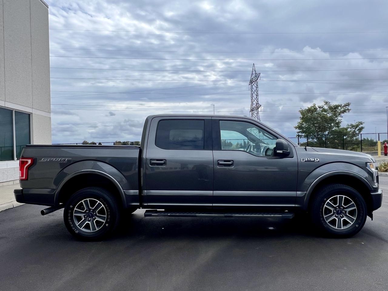 2017 Ford F-150 4WD SuperCrew 145" XLT V8 Sport 4X4 Photo