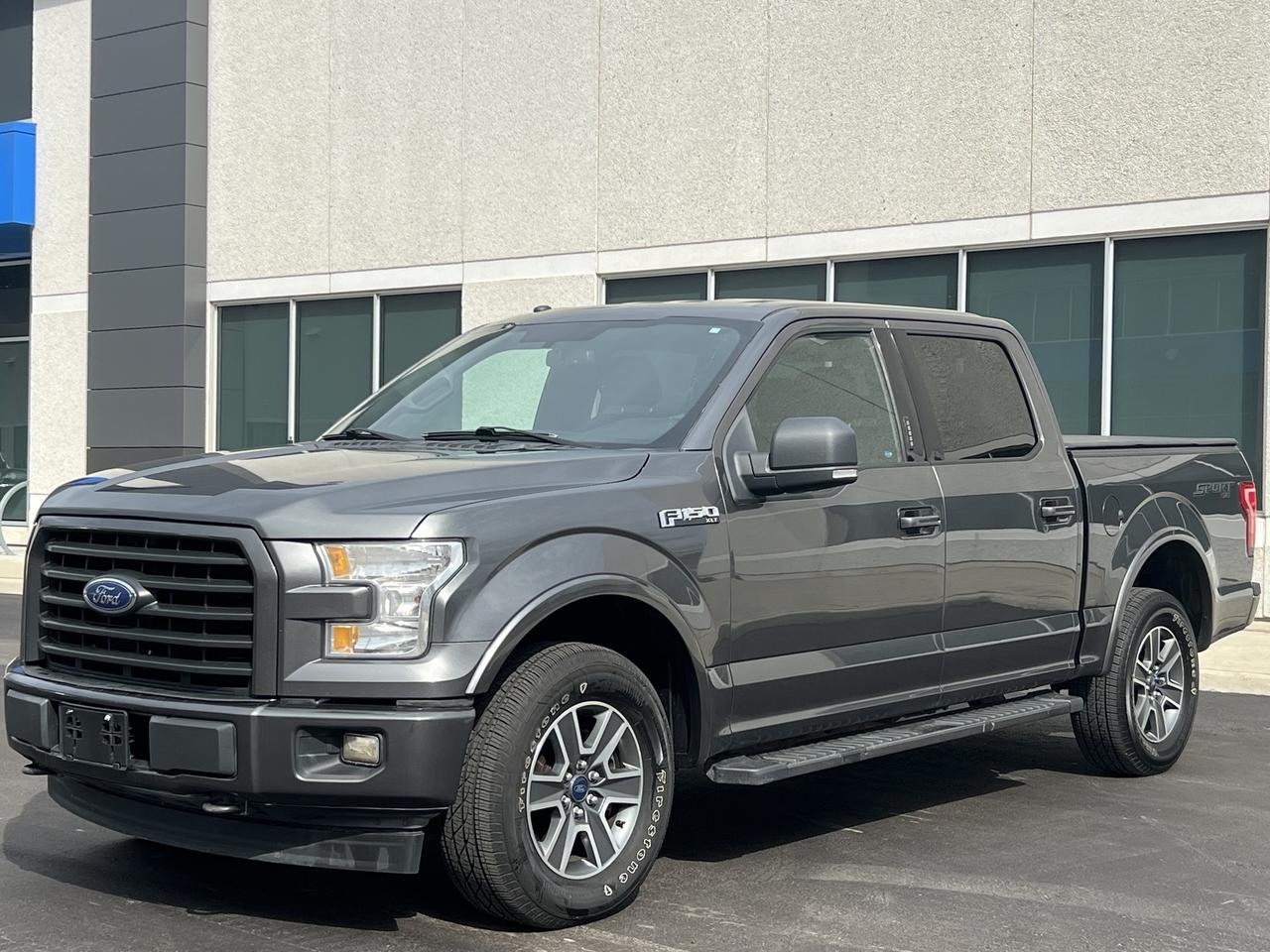 2017 Ford F-150 4WD SuperCrew 145" XLT V8 Sport 4X4 Photo