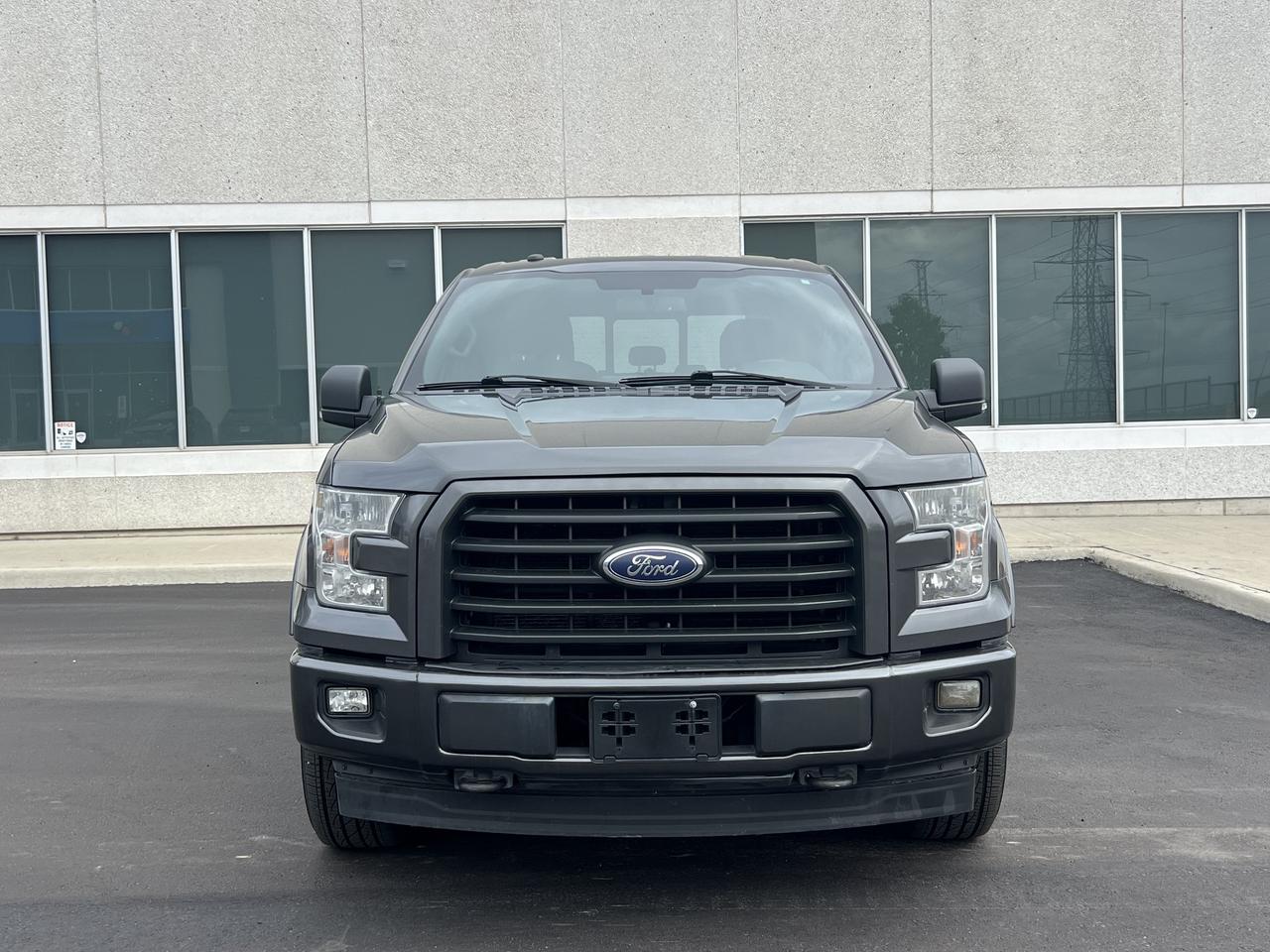 2017 Ford F-150 4WD SuperCrew 145" XLT V8 Sport 4X4 Photo