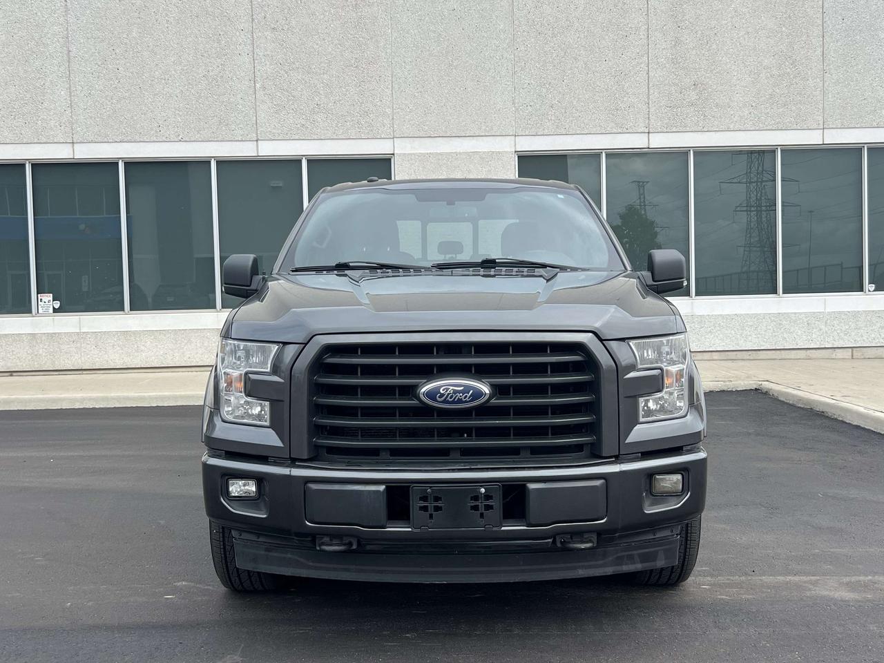 2017 Ford F-150 4WD SuperCrew 145" XLT V8 Sport 4X4 Photo
