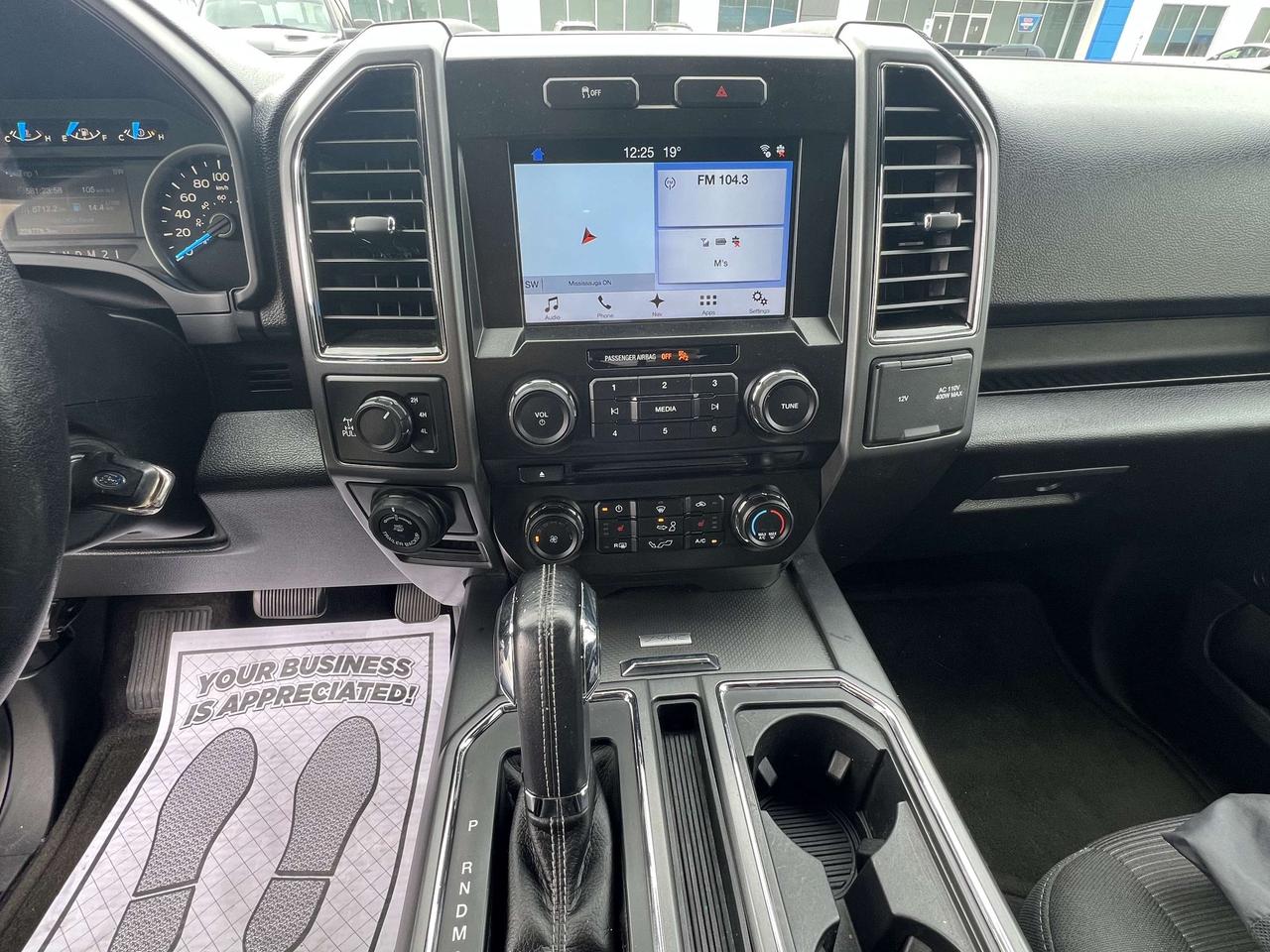 2017 Ford F-150 4WD SuperCrew 145" XLT V8 Sport 4X4 Photo
