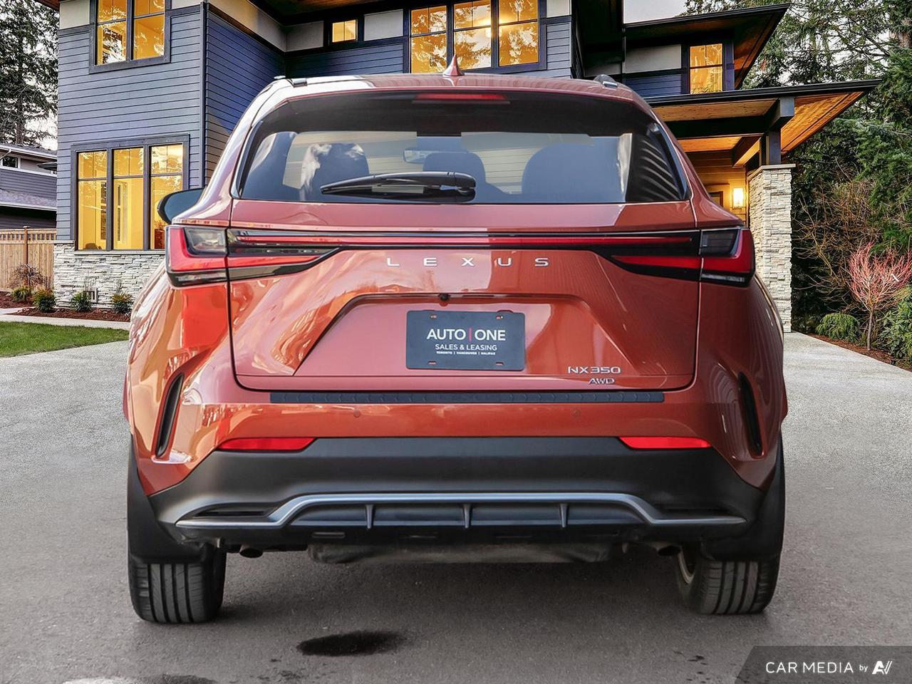 2022 Lexus NX 350 F SPORT   HEADS UP DISPLAY   AWD   CARFAX CLEAN Photo