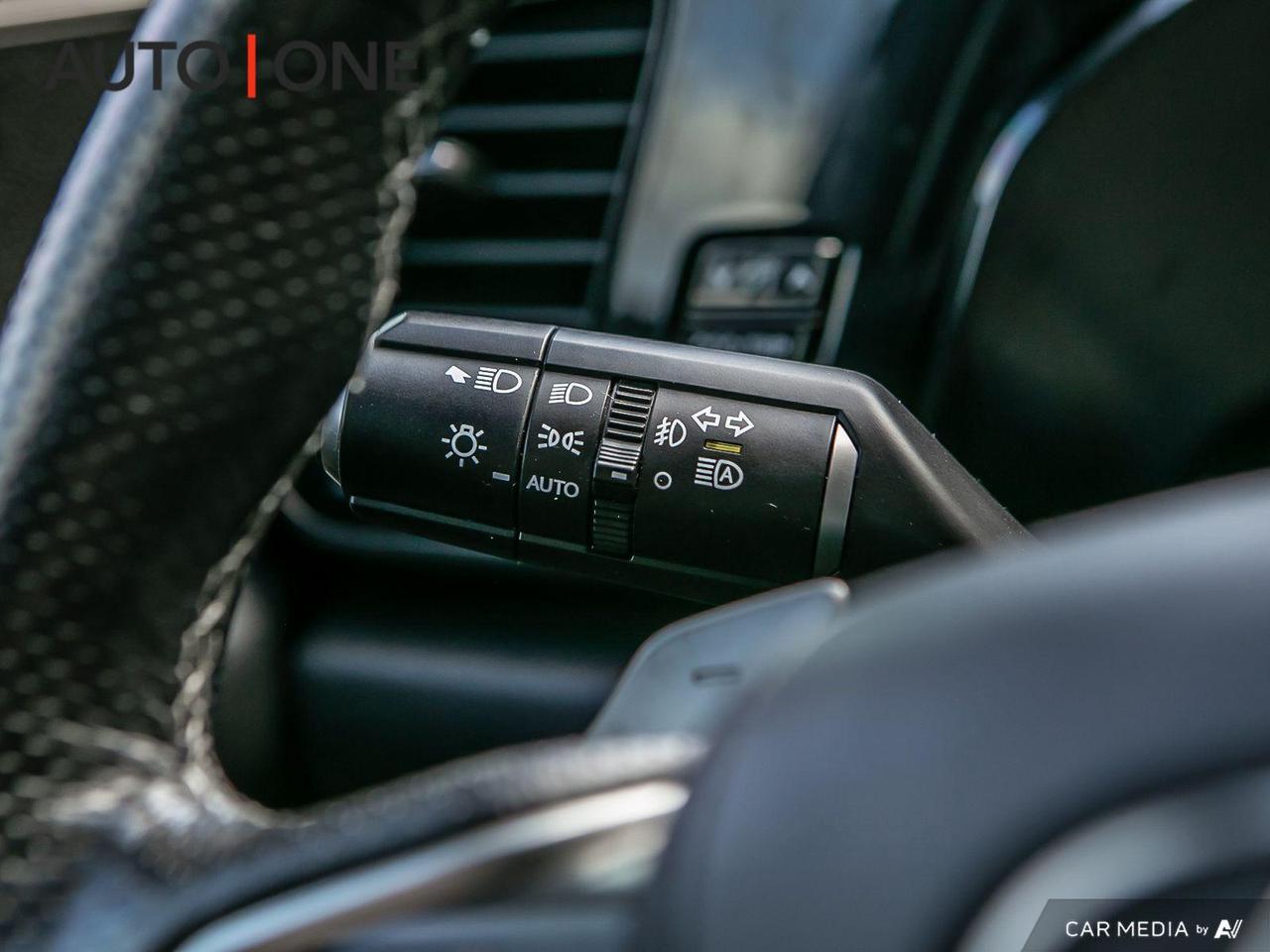 2022 Lexus NX 350 F SPORT   HEADS UP DISPLAY   AWD   CARFAX CLEAN Photo