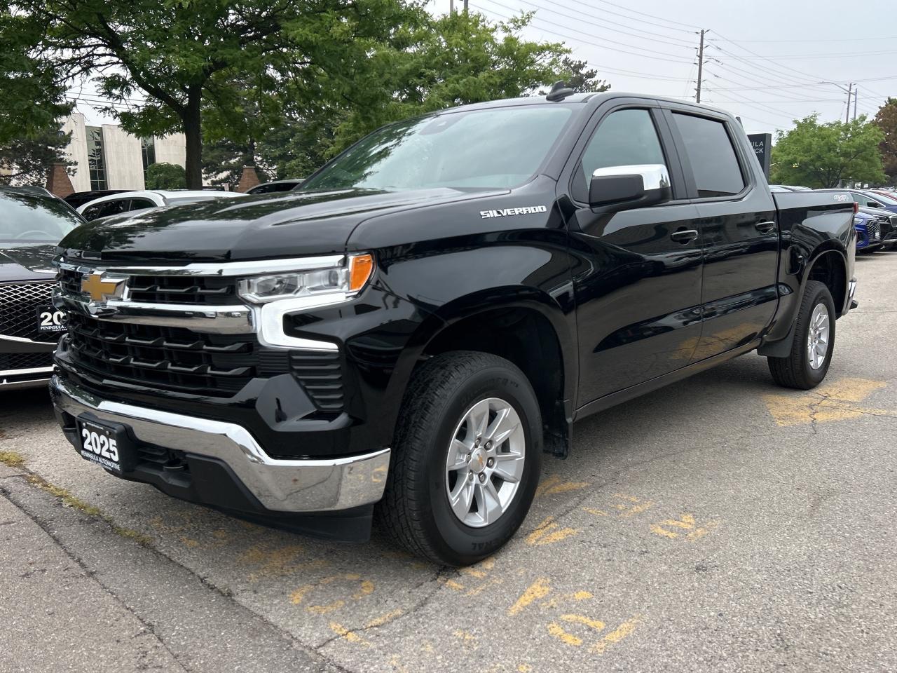 2025 Chevrolet Silverado 1500 4WD CREW CAB, 5.3LV8, NAVI, CARPLAY, ANDROID AUTO Photo