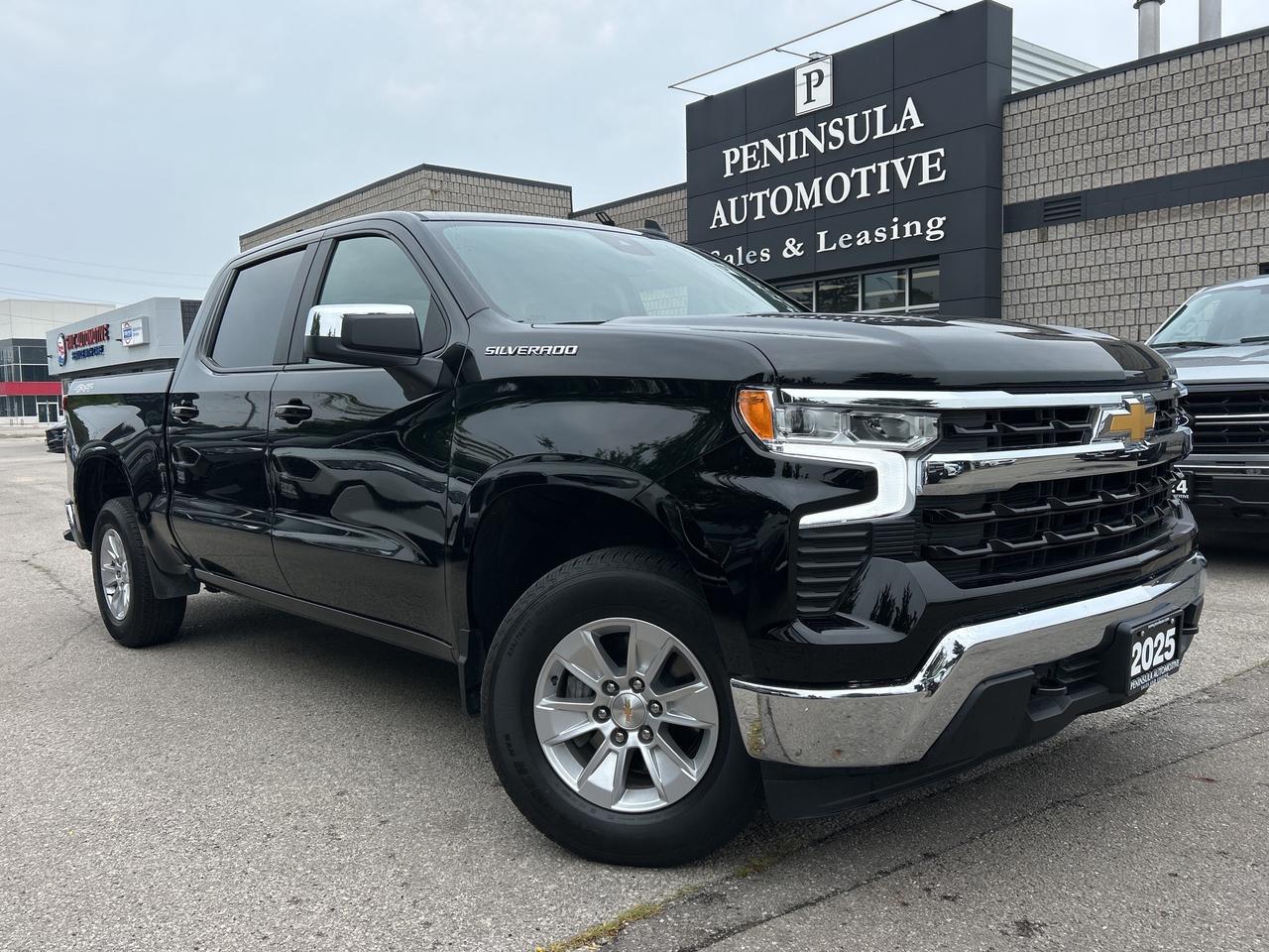 2025 Chevrolet Silverado 1500 4WD CREW CAB, 5.3LV8, NAVI, CARPLAY, ANDROID AUTO Photo