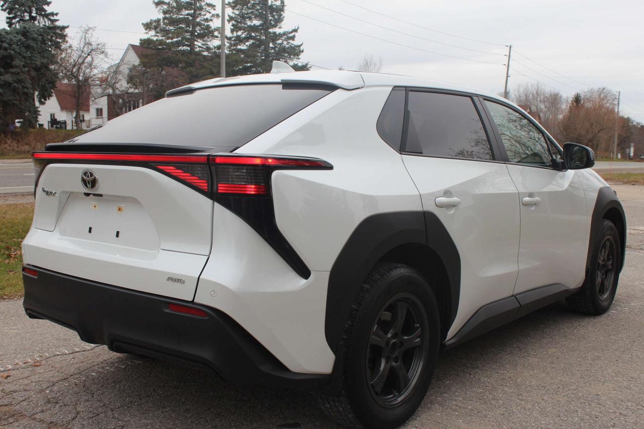 2023 Toyota bZ4X XLE All Wheel Drive, No Accidents, One Owner Photo