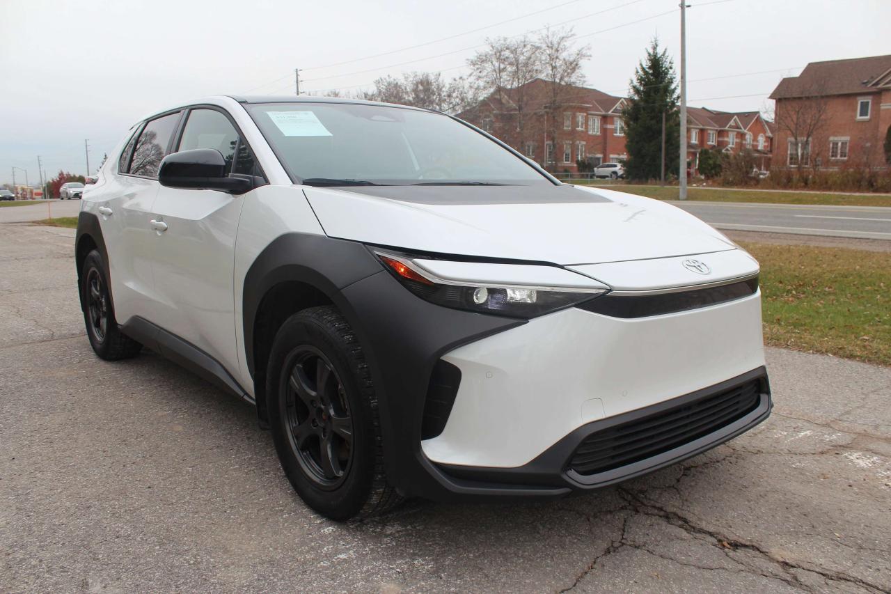 2023 Toyota bZ4X XLE All Wheel Drive, No Accidents, One Owner Photo