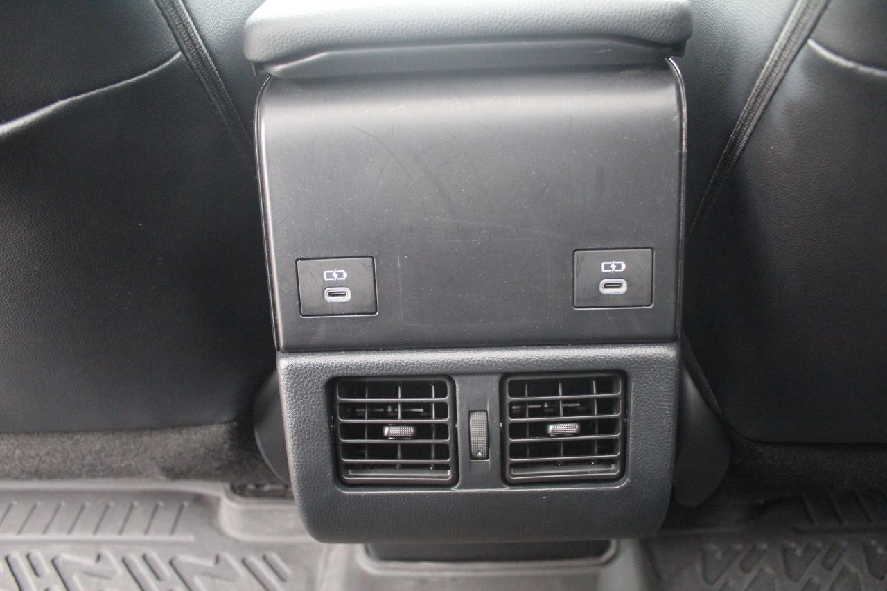 2023 Toyota bZ4X XLE All Wheel Drive, No Accidents, One Owner Photo