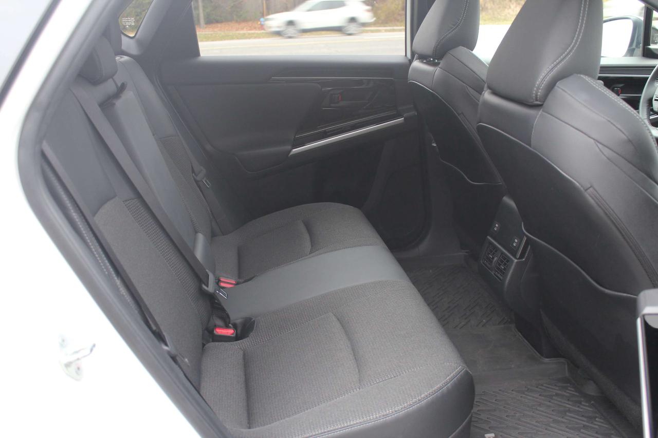 2023 Toyota bZ4X XLE All Wheel Drive, No Accidents, One Owner Photo