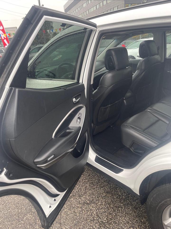 2017 Hyundai Santa Fe Sport AWD 4dr 2.4L SE Photo