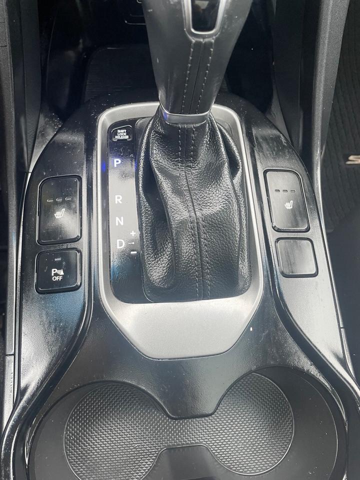 2017 Hyundai Santa Fe Sport AWD 4dr 2.4L SE Photo