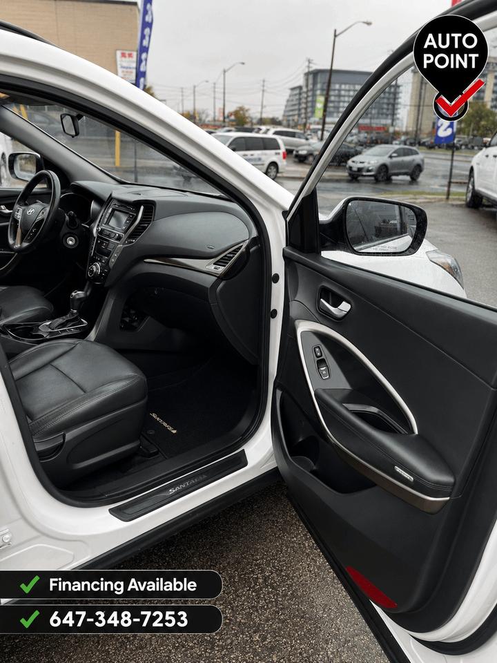2017 Hyundai Santa Fe Sport AWD 4dr 2.4L SE Photo