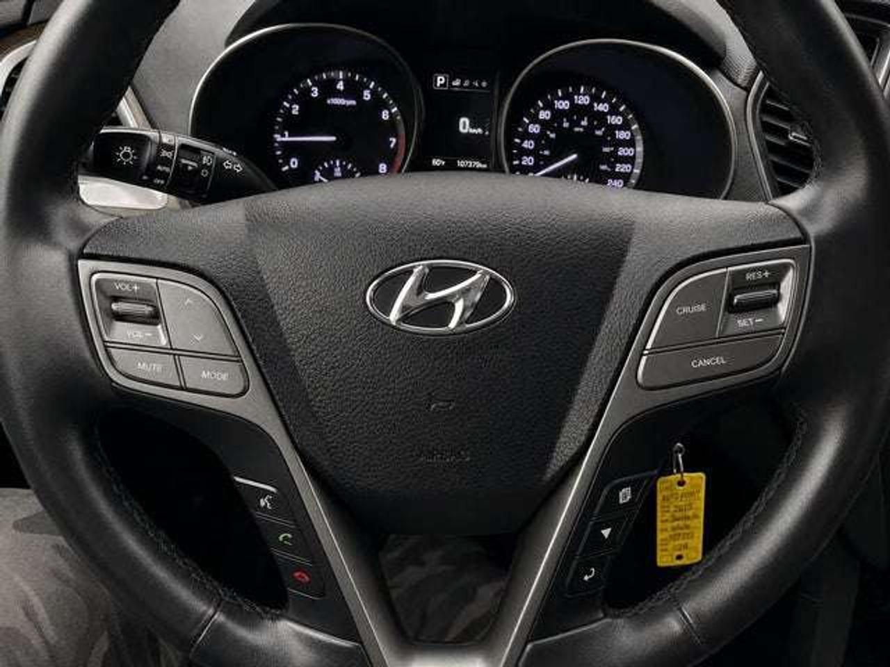 2017 Hyundai Santa Fe AWD 4dr 2.4L SE Photo