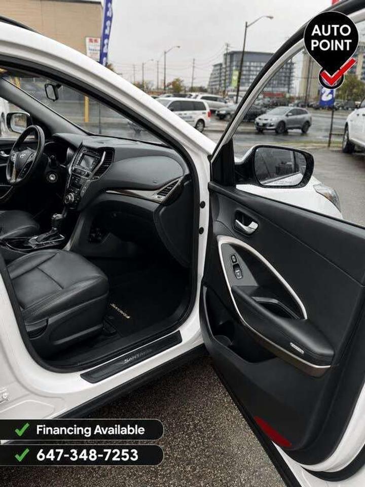 2017 Hyundai Santa Fe AWD 4dr 2.4L SE Photo