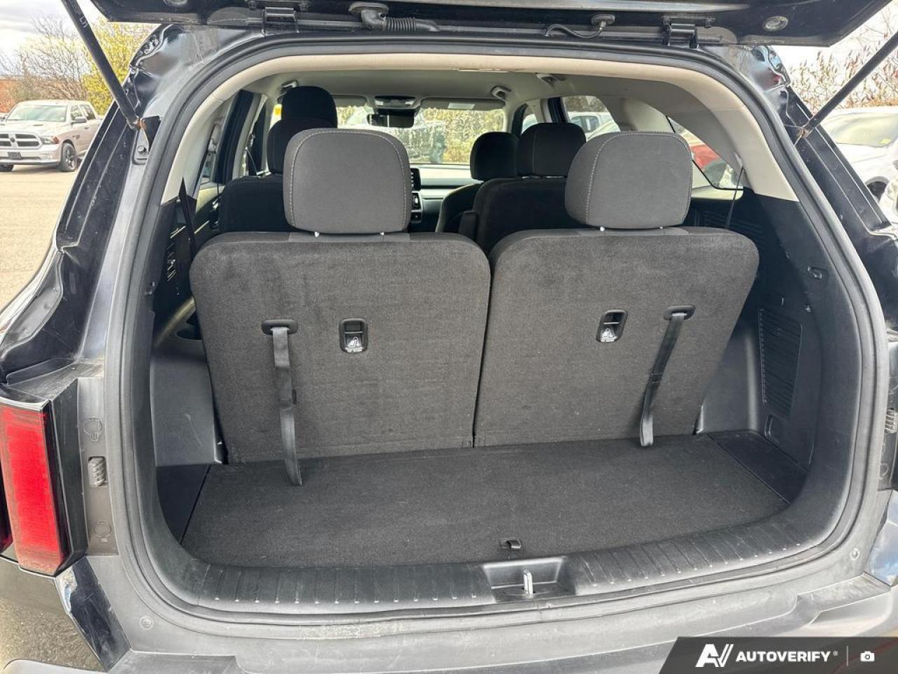 2023 Kia Sorento 2.5T X-Line BACKUP CAM   BLUETOOTH   HTD SEATS   K Photo