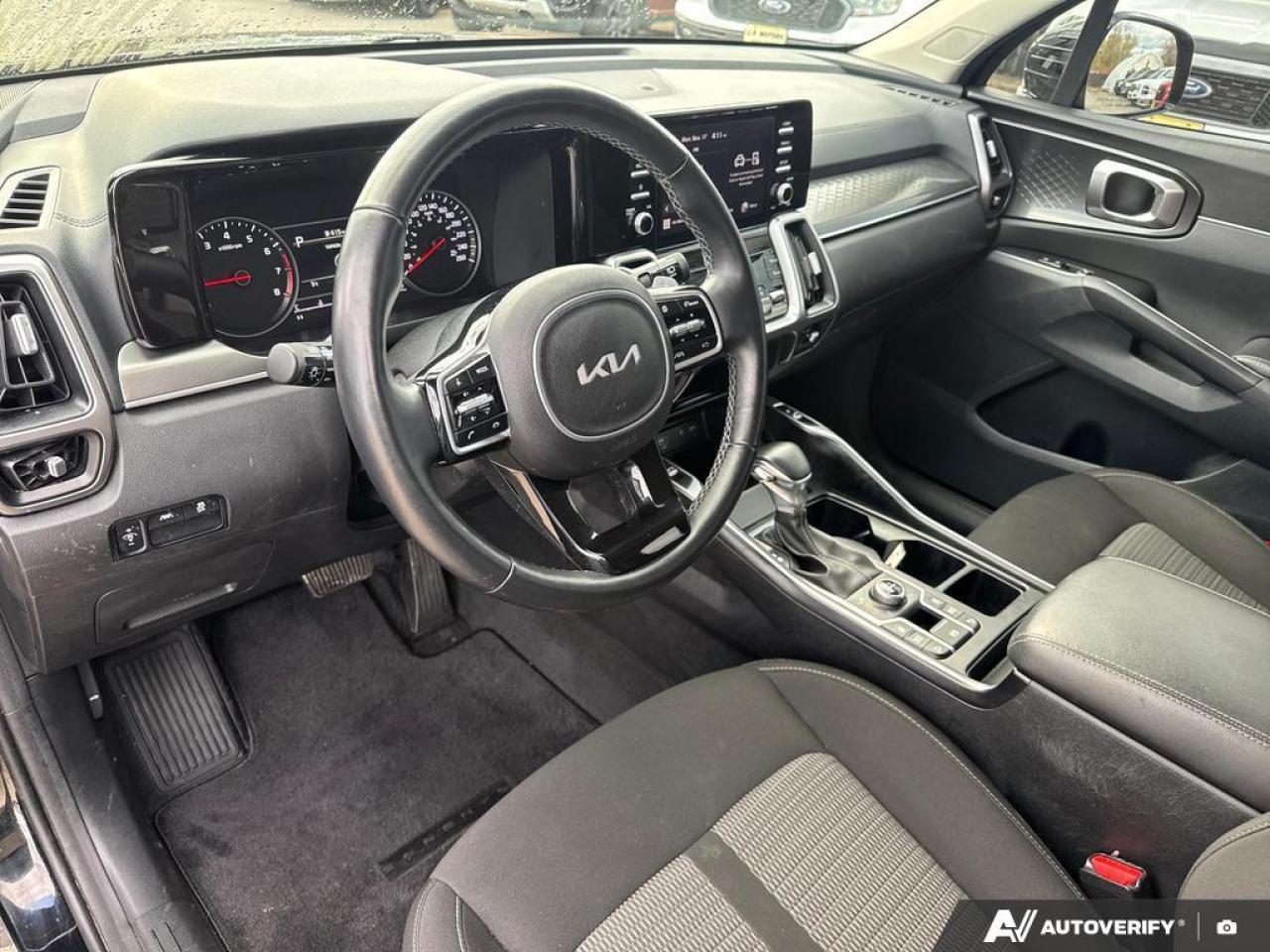 2023 Kia Sorento 2.5T X-Line BACKUP CAM   BLUETOOTH   HTD SEATS   K Photo