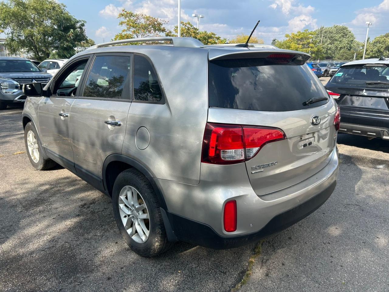 2014 Kia Sorento LX Photo