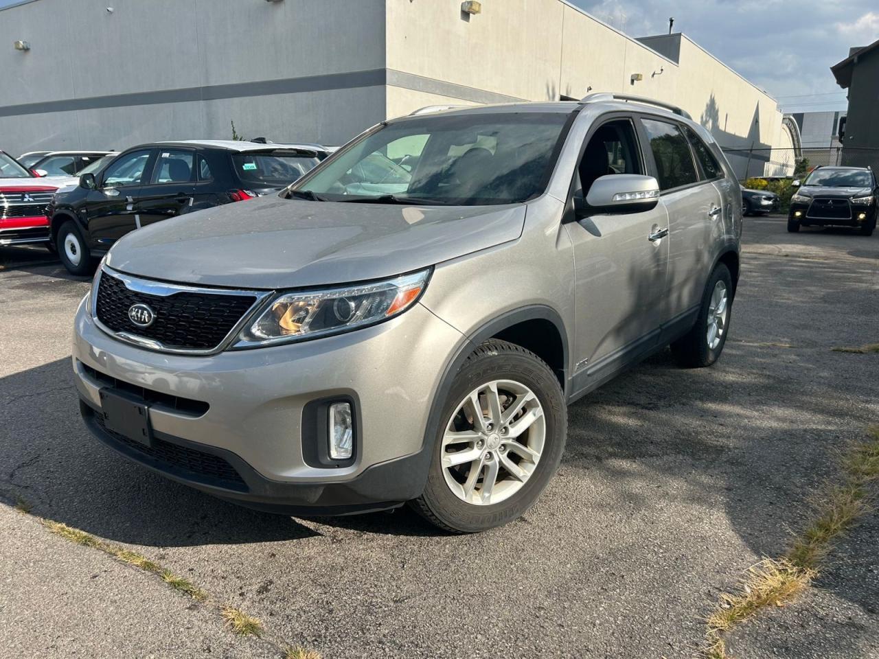 2014 Kia Sorento LX Photo0