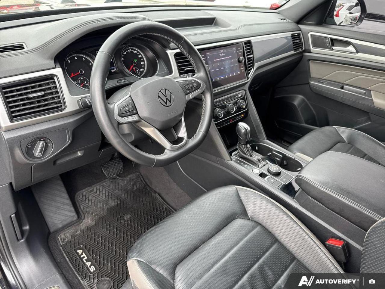 2021 Volkswagen Atlas Cross Sport 3.6 FSI Highline BACKUP CAM   BLUETOOTH   HTD & CL Photo