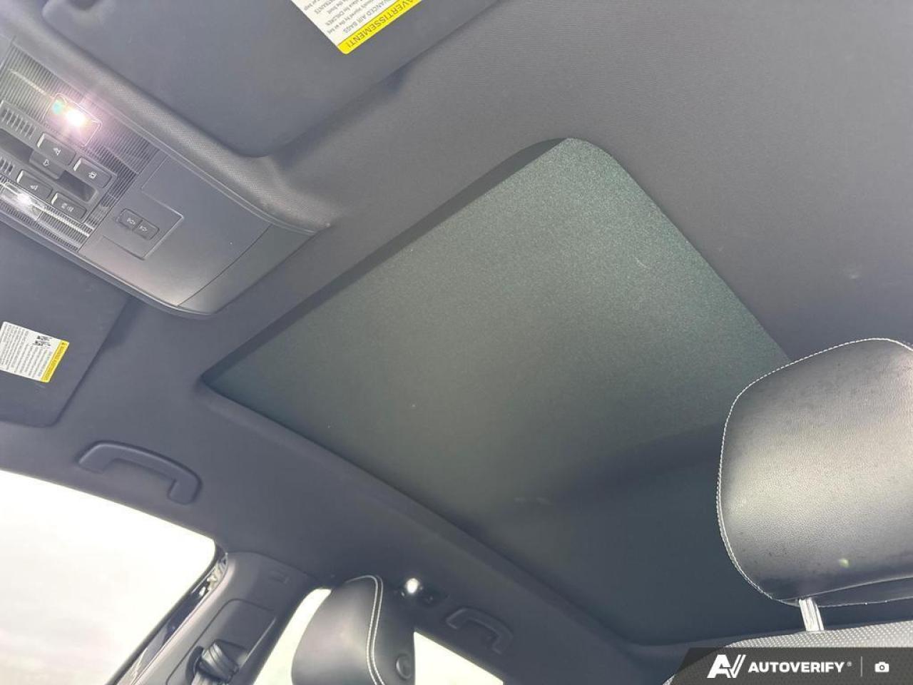 2021 Volkswagen Atlas Cross Sport 3.6 FSI Highline BACKUP CAM   BLUETOOTH   HTD & CL Photo