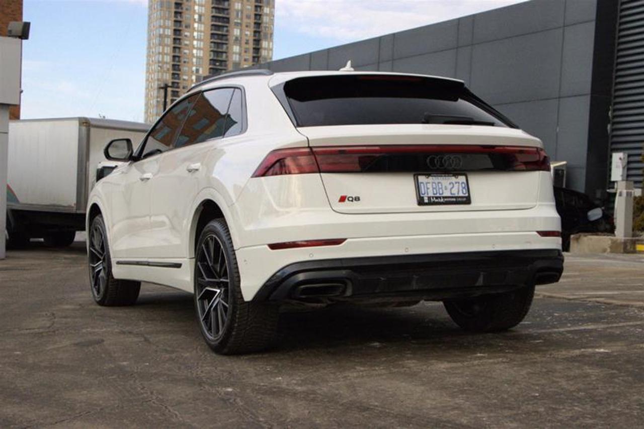 2024 Audi Q8 Progressiv 55 TFSI quattro Photo3