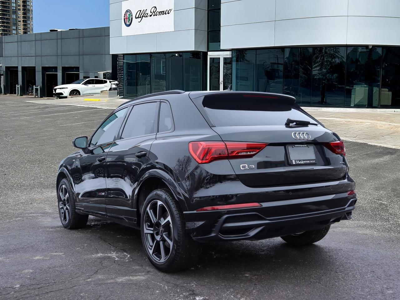 2022 Audi Q3 45 2.0T Progressiv quattro 8sp Tiptronic Photo