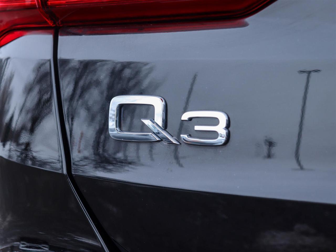 2022 Audi Q3 45 2.0T Progressiv quattro 8sp Tiptronic Photo