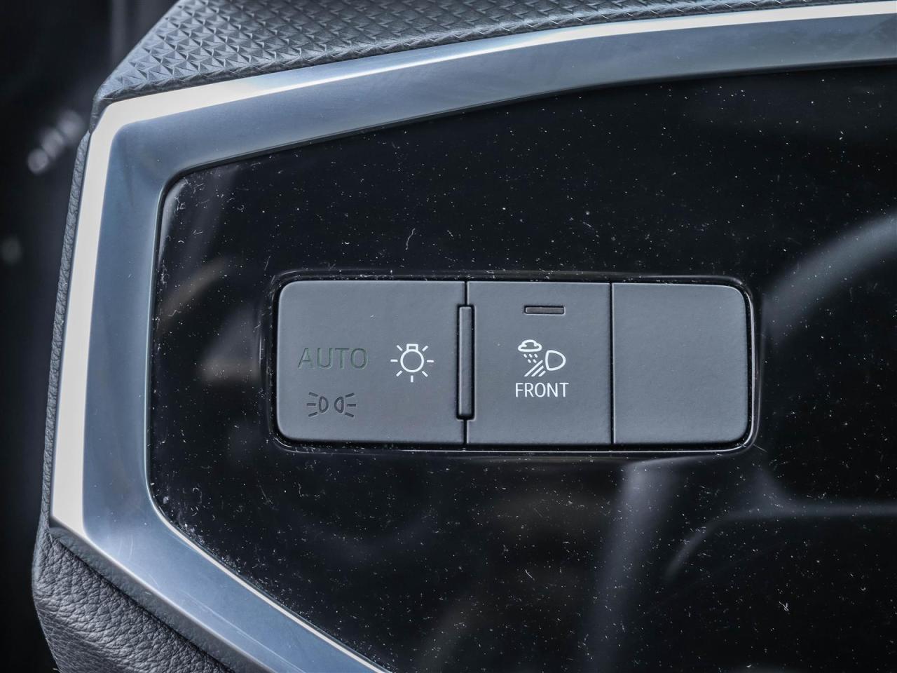 2022 Audi Q3 45 2.0T Progressiv quattro 8sp Tiptronic Photo