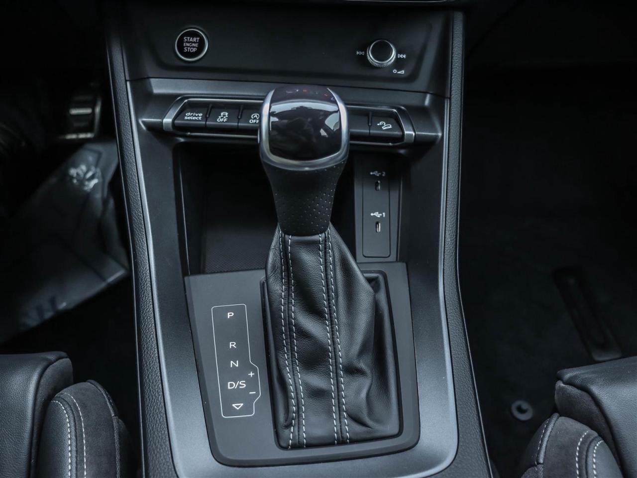 2022 Audi Q3 45 2.0T Progressiv quattro 8sp Tiptronic Photo