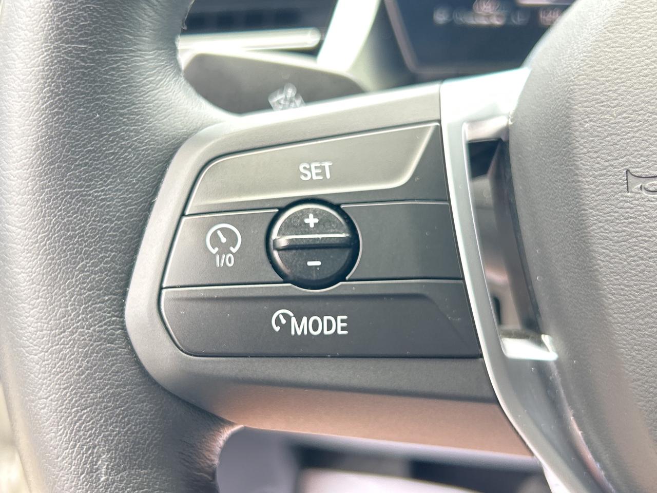 2025 BMW X2 PANOROOF,CARPLAY,ANDROID AUTO, REMOTE STARTER Photo