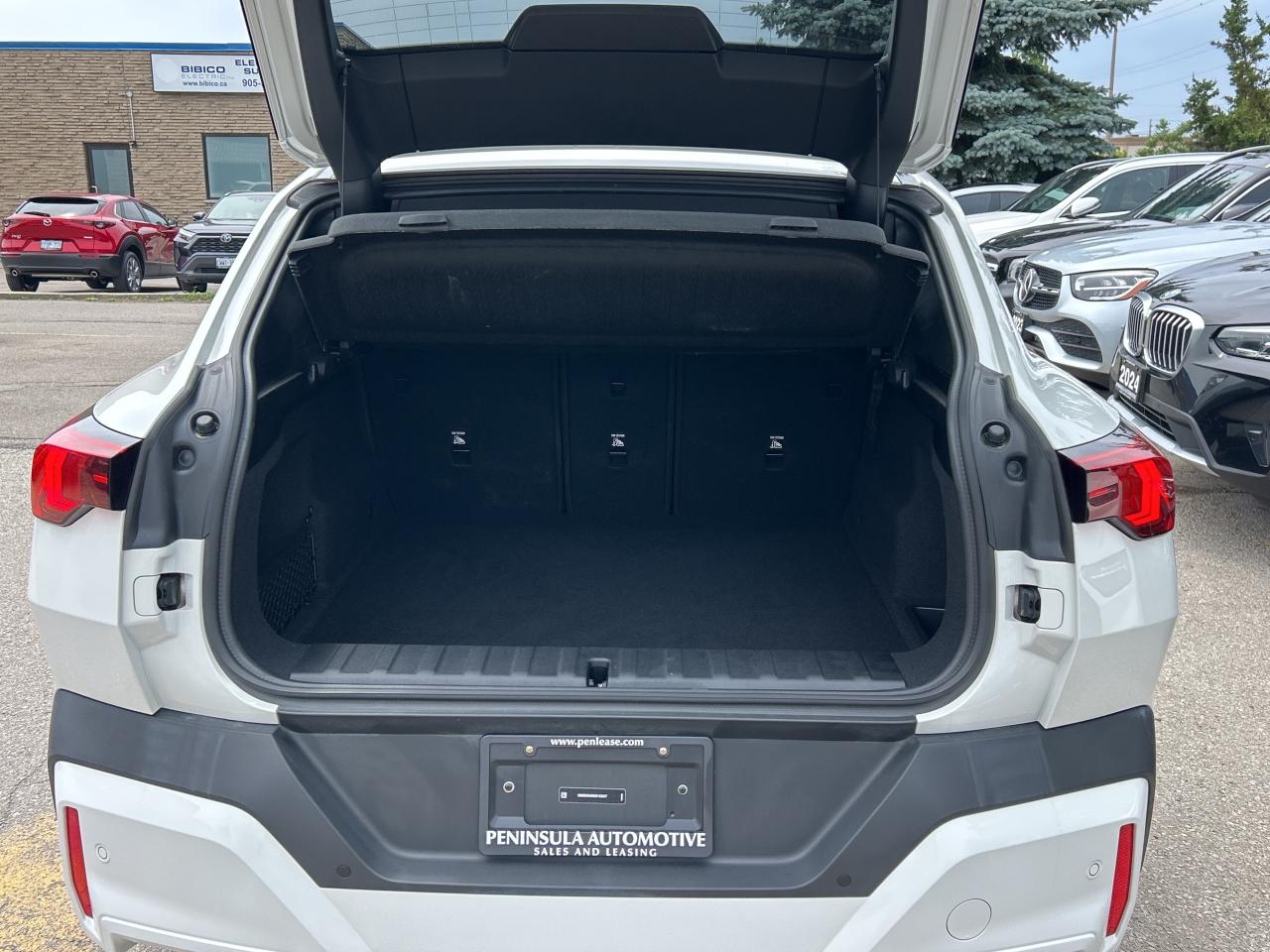 2025 BMW X2 PANOROOF,CARPLAY,ANDROID AUTO, REMOTE STARTER Photo