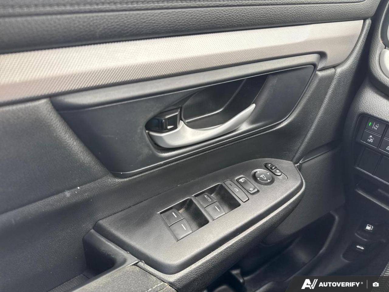 2021 Honda CR-V LX BACKUP CAM   BLUETOOTH   HTD SEATS   KEYLESS EN Photo