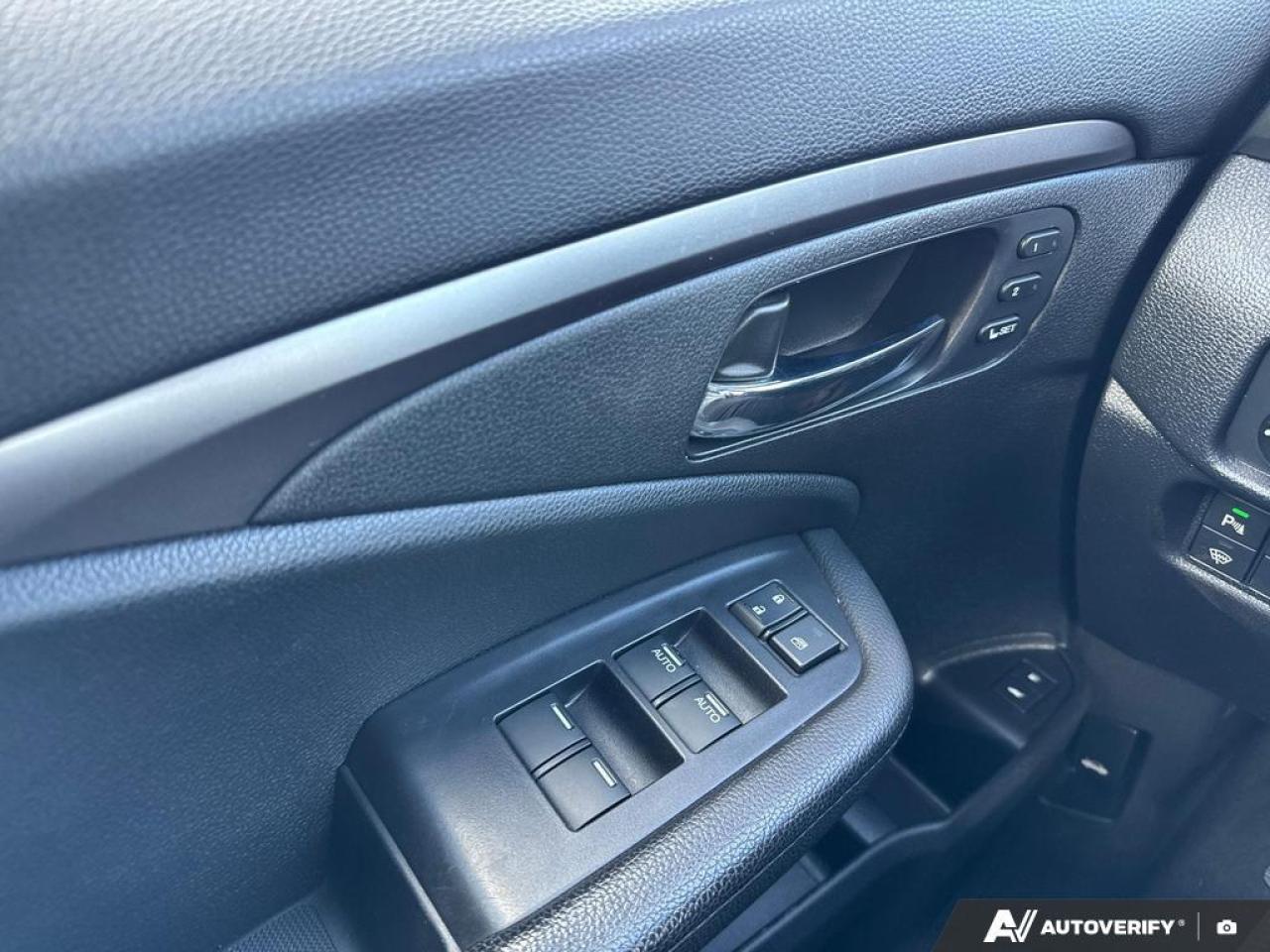 2019 Honda Pilot EX-L Navi BACKUP CAM   BLUETOOTH   HTD LTHR SEATS Photo